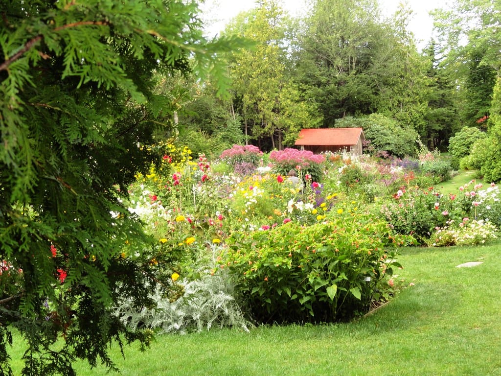 Thuya Garden | Thuya Garden is located on a hillside in Nort… | Flickr
